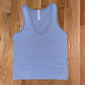 Athleta woman’s aurora tank- Aurora color M